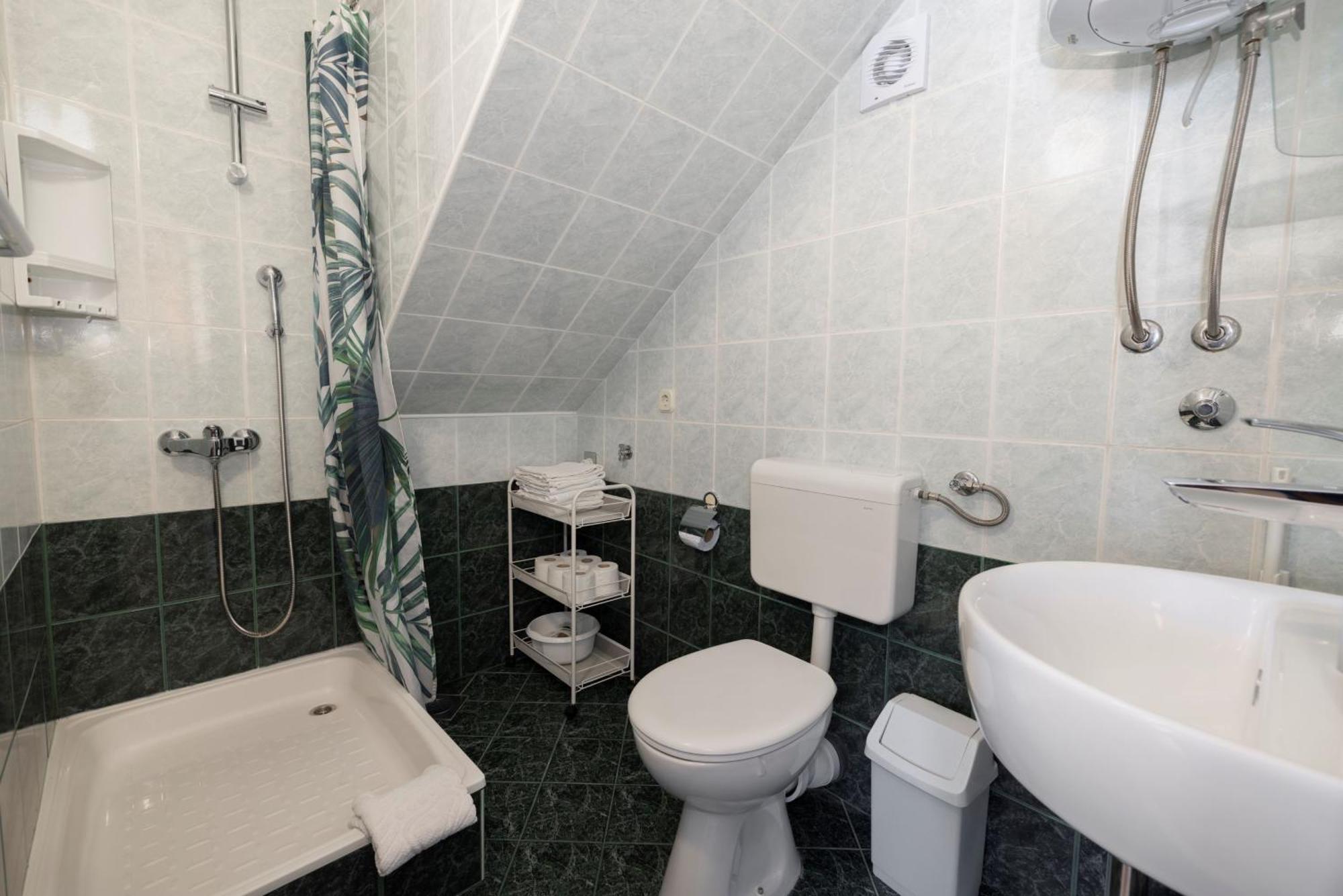 Jasminka Apartments Podgora Kültér fotó